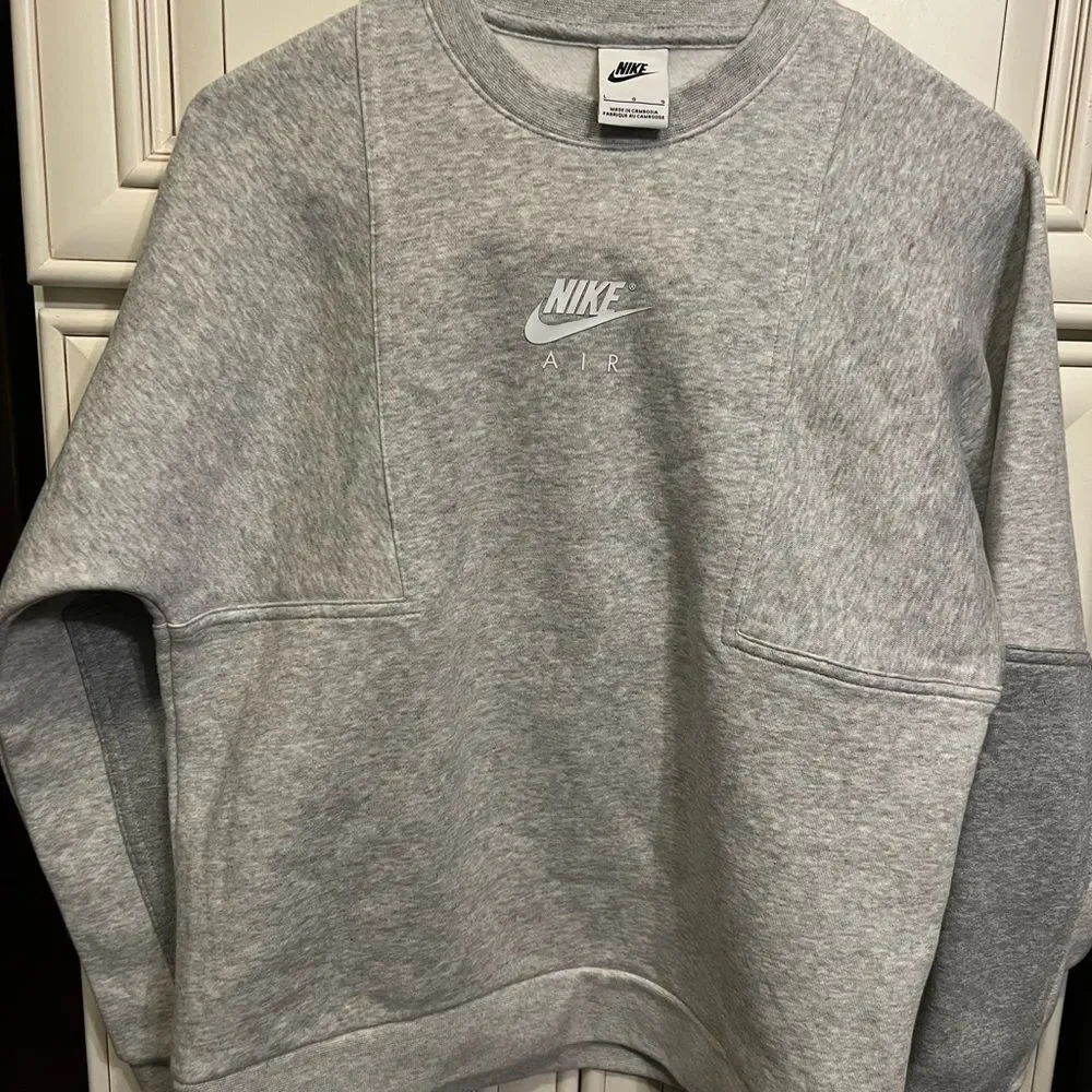Nike Air Get Over Your Fear Of Heights Sweatshirt Youth L